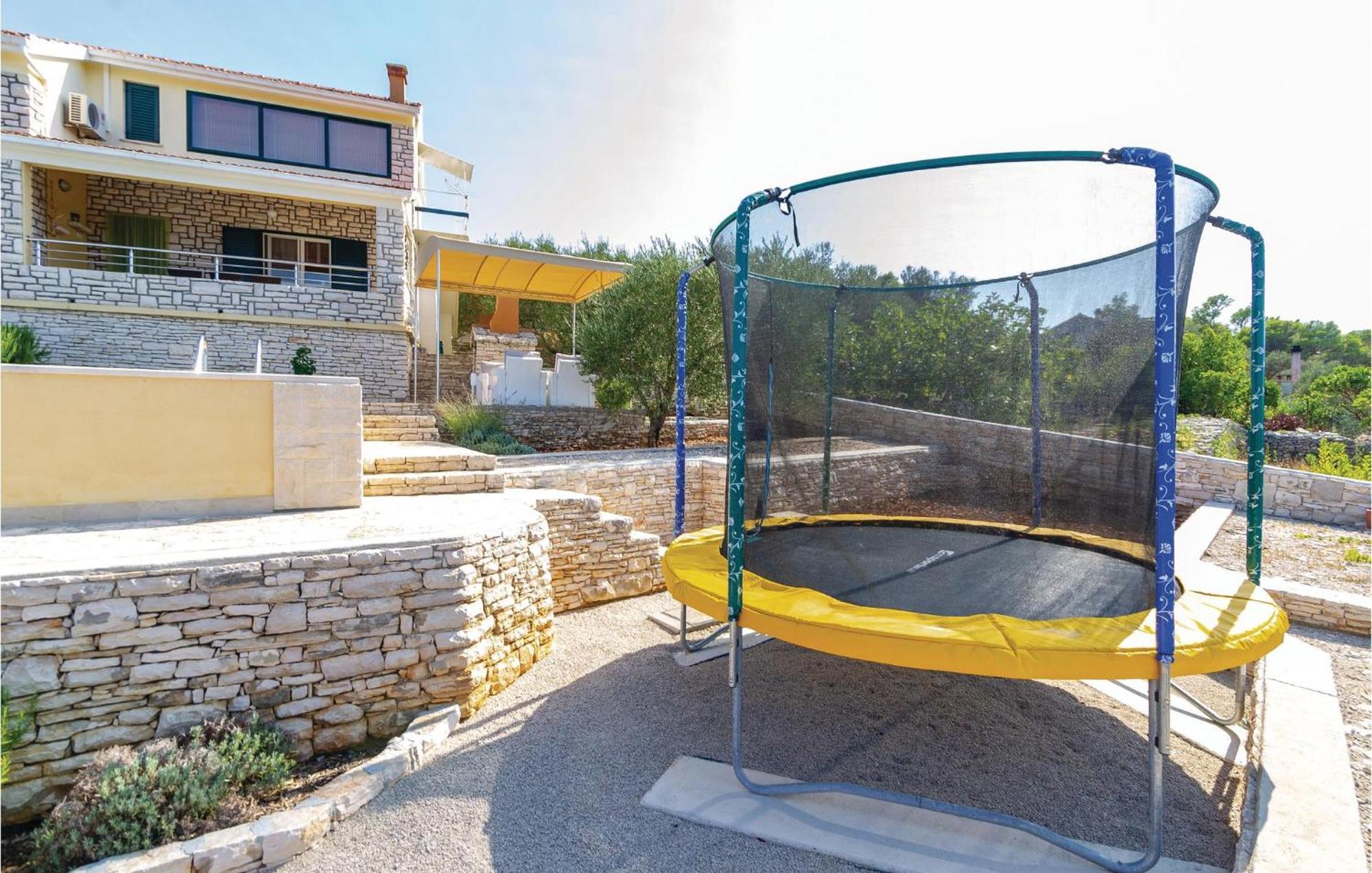 Nice Home In Tankaraca With House Sea View Vela Luka Exterior photo
